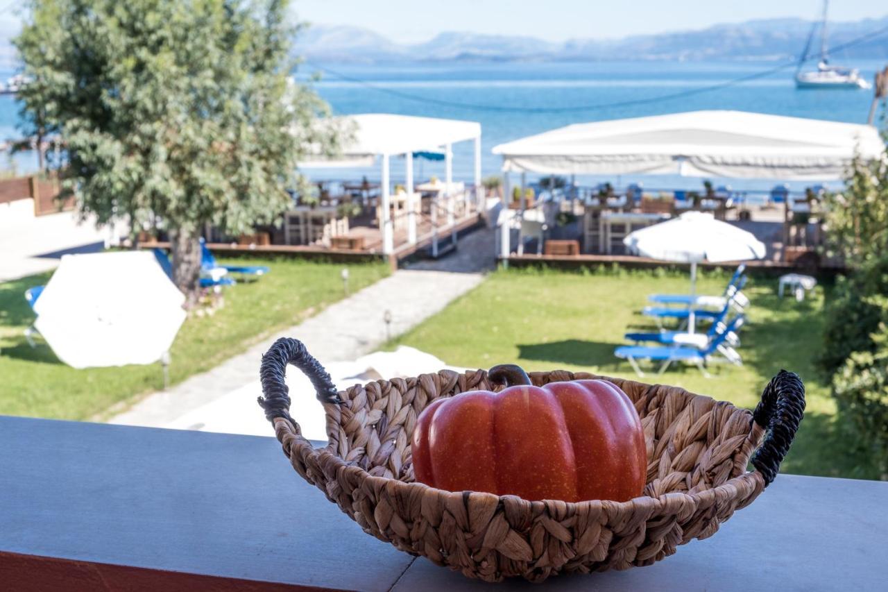 Bed & Breakfast Christina Beachfront By Hotelius