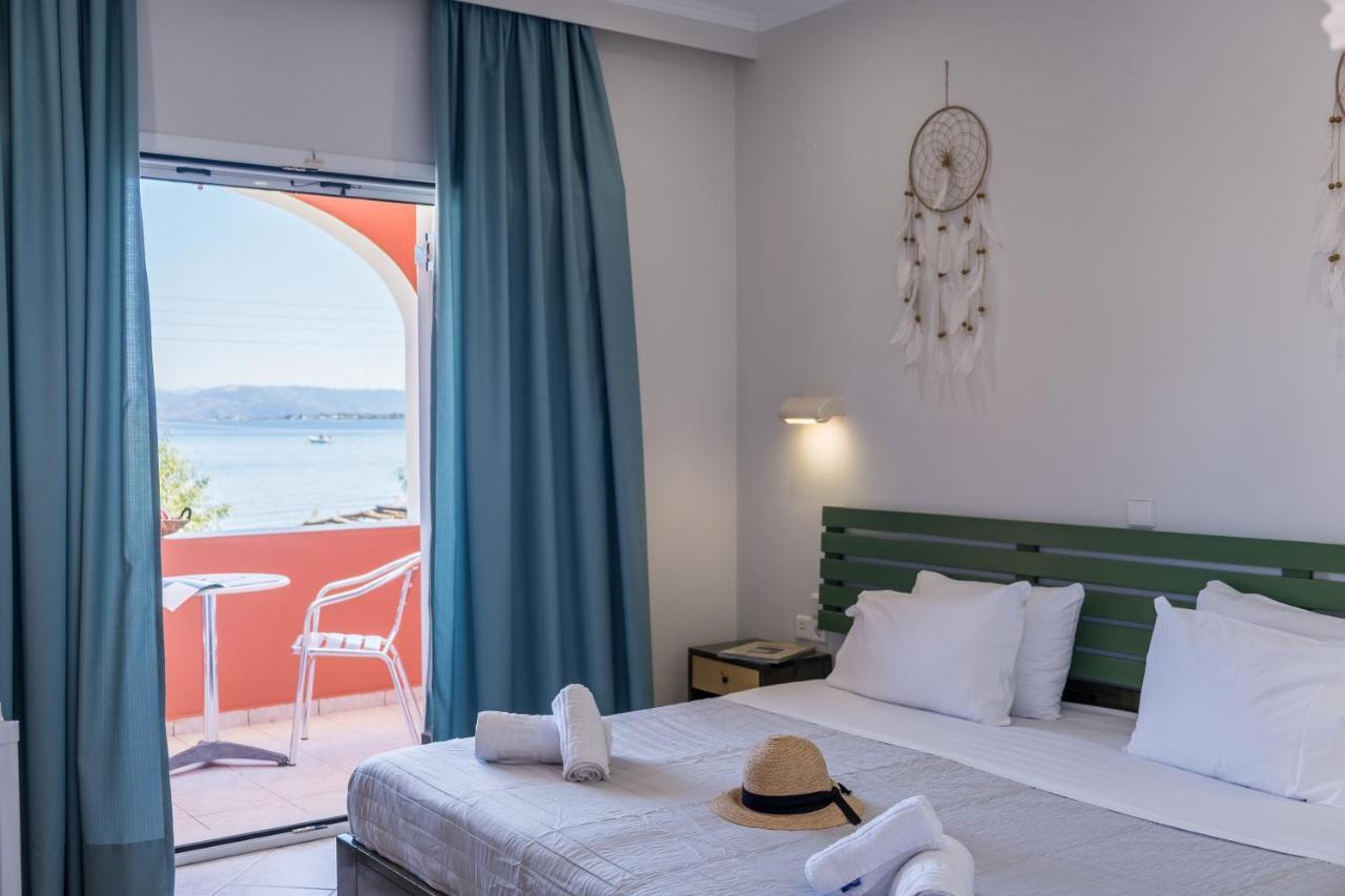 Christina Beachfront By Hotelius Bed & Breakfast